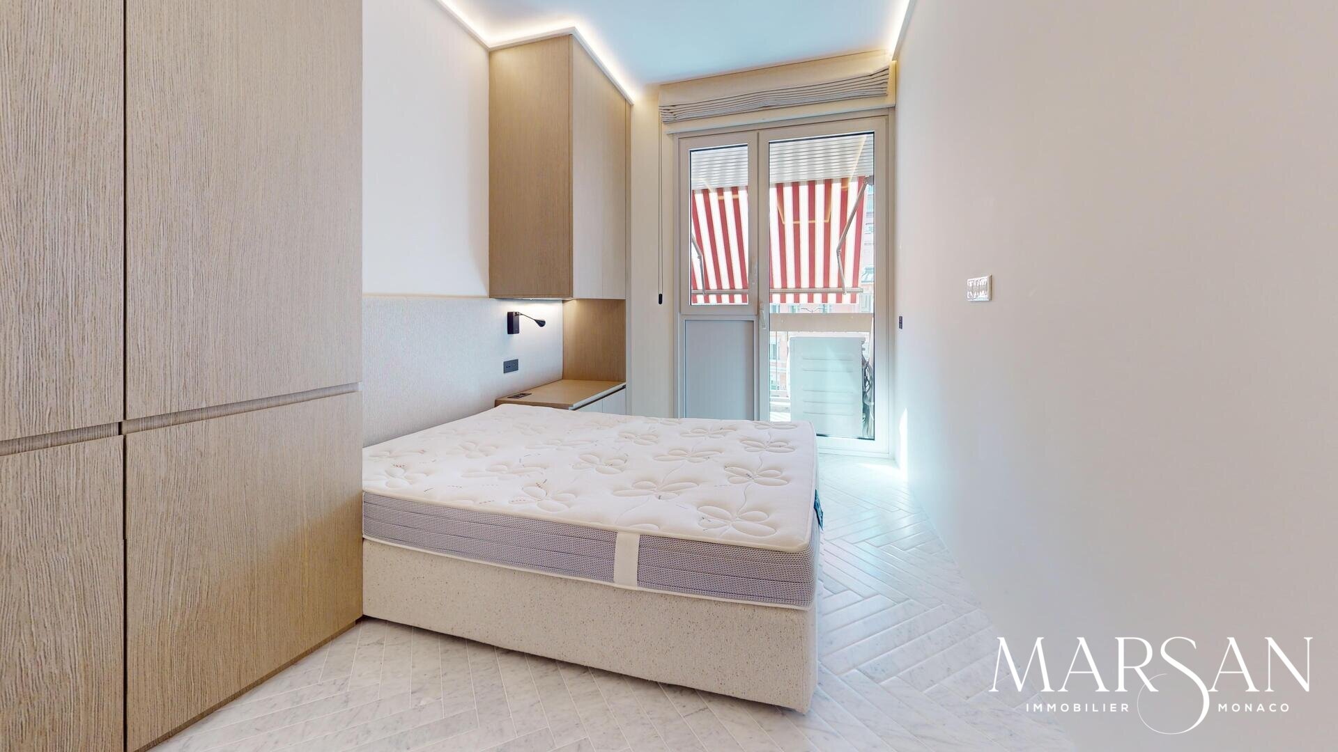 MAGNIFICENT 3P FURNISHED AND RENOVATED PARK PALACE