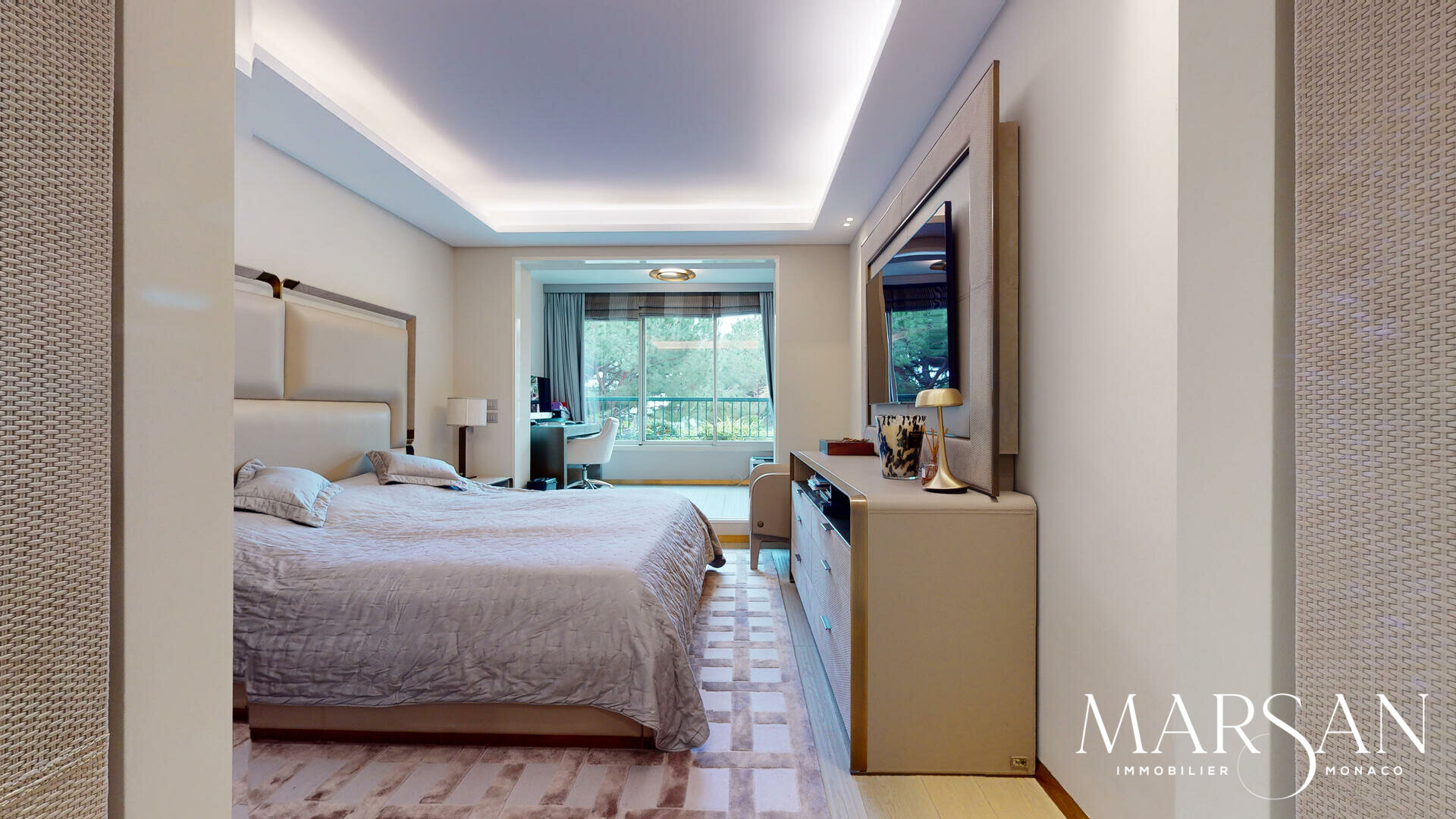 MAGNIFIQUE 5 PIÈCES À FONTVIEILLE - CYCLADES