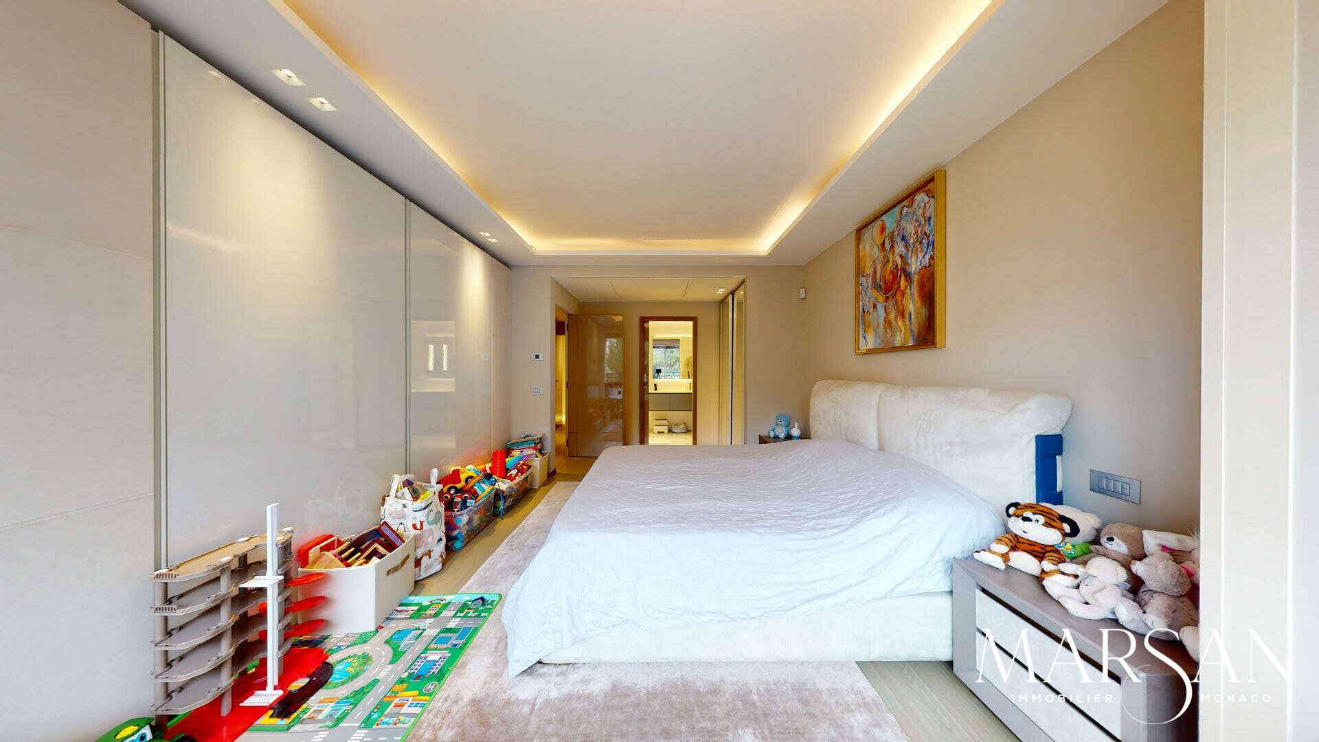 MAGNIFIQUE 5 PIÈCES À FONTVIEILLE - CYCLADES