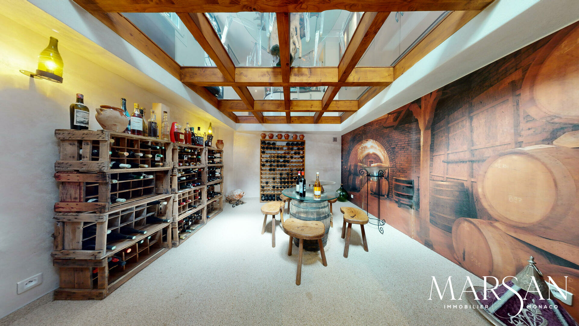 EXCEPTIONAL PRIVATE VILLA FOR SALE - SAINT ROMAN