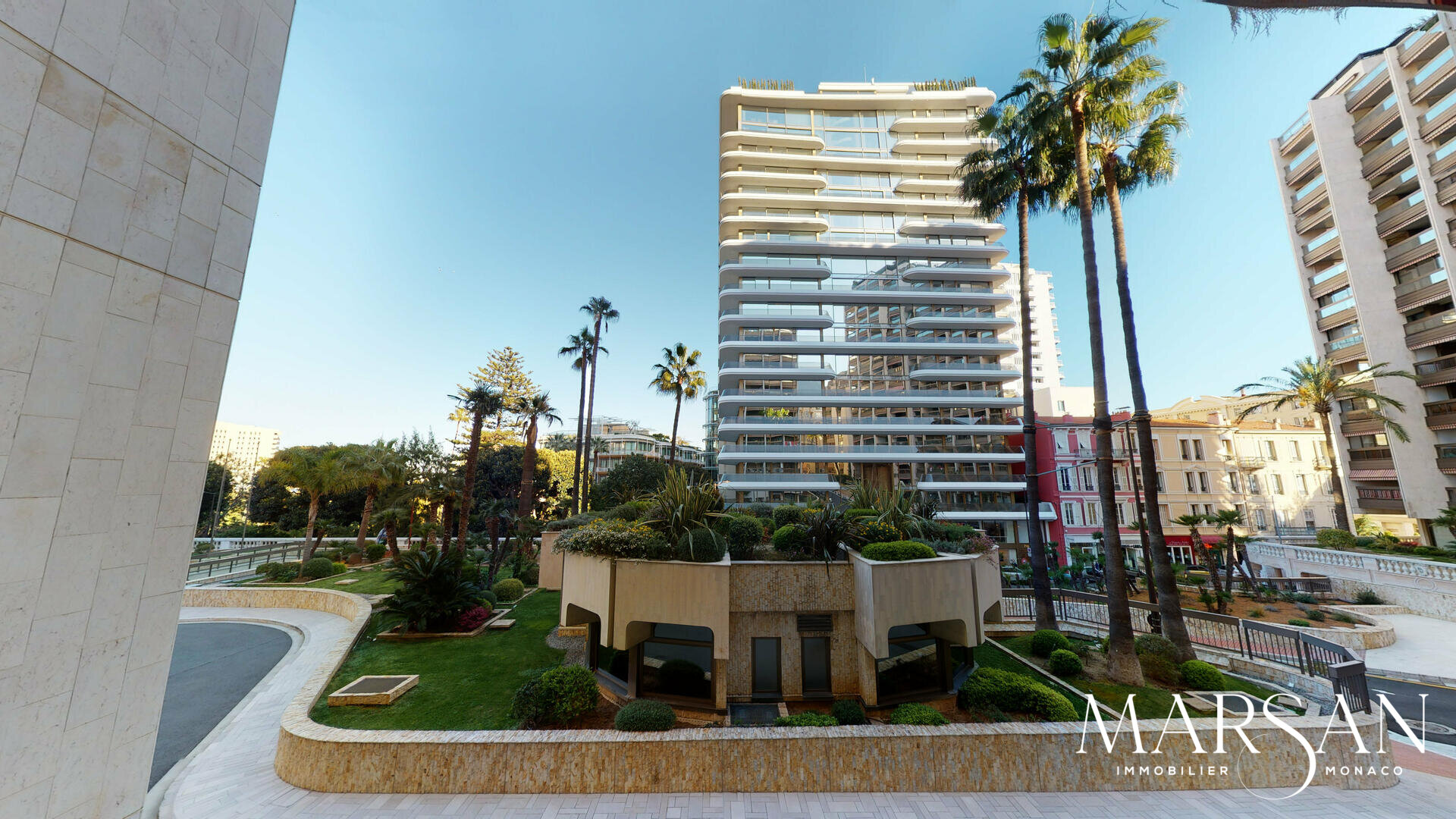 2 CAMERE DA LETTO, NEL CUORE DEL PRINCIPATO, NEL PRESTIGIOSO PALAZZO "PARK PALACE"