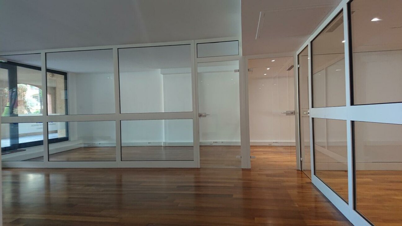 ADMINISTRATIVE OFFICE FOR SALE - FONTVIEILLE