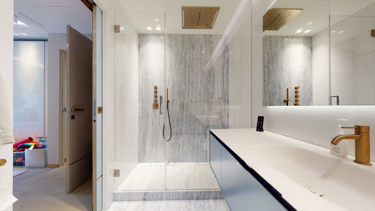 MAGNIFIQUE 5 PIÈCES À FONTVIEILLE - CYCLADES