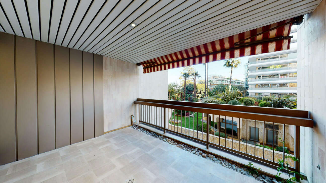 2 CAMERE DA LETTO, NEL CUORE DEL PRINCIPATO, NEL PRESTIGIOSO PALAZZO "PARK PALACE"