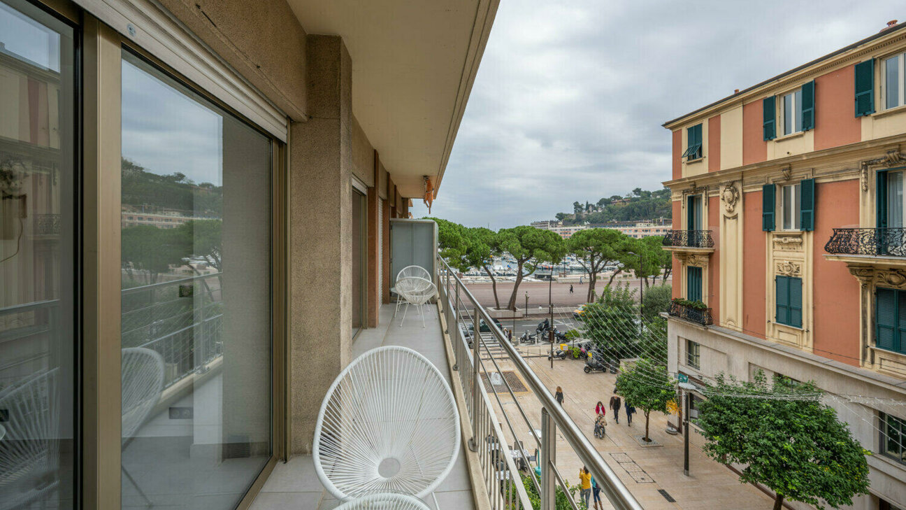 3 ROOM APARTMENT RENOVATED - CONADMINE