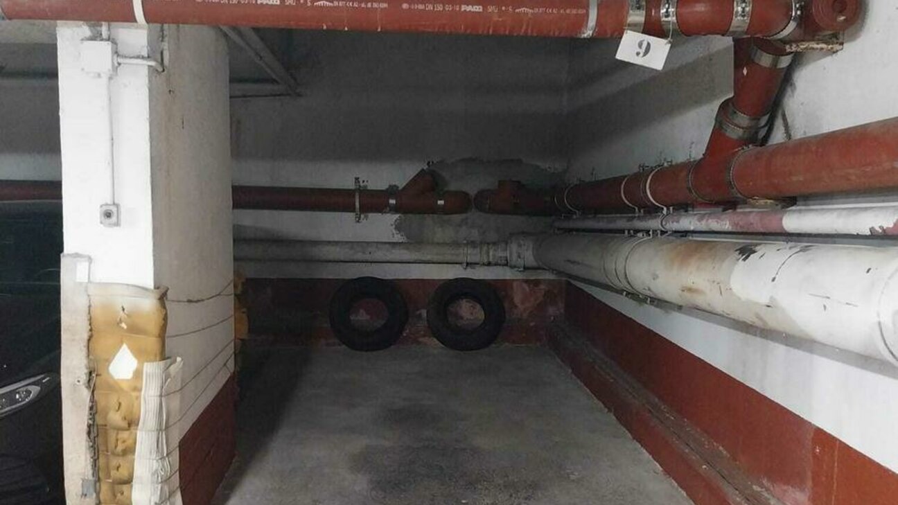 PARKING À LA VENTE - CHÂTEAU AMIRAL