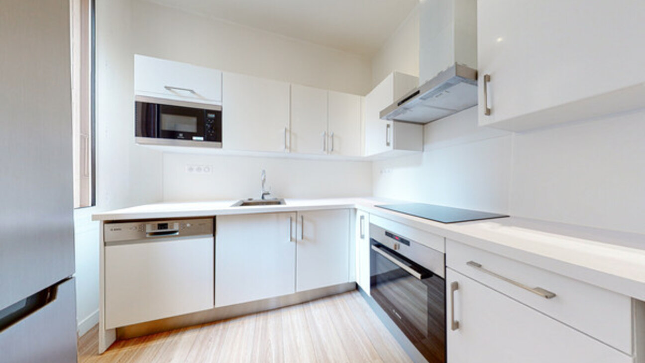 BELLISSIMO APPARTAMENTO DI 4 LOCALI - LARVOTTO - AI SENSI DELLA LEGGE 887