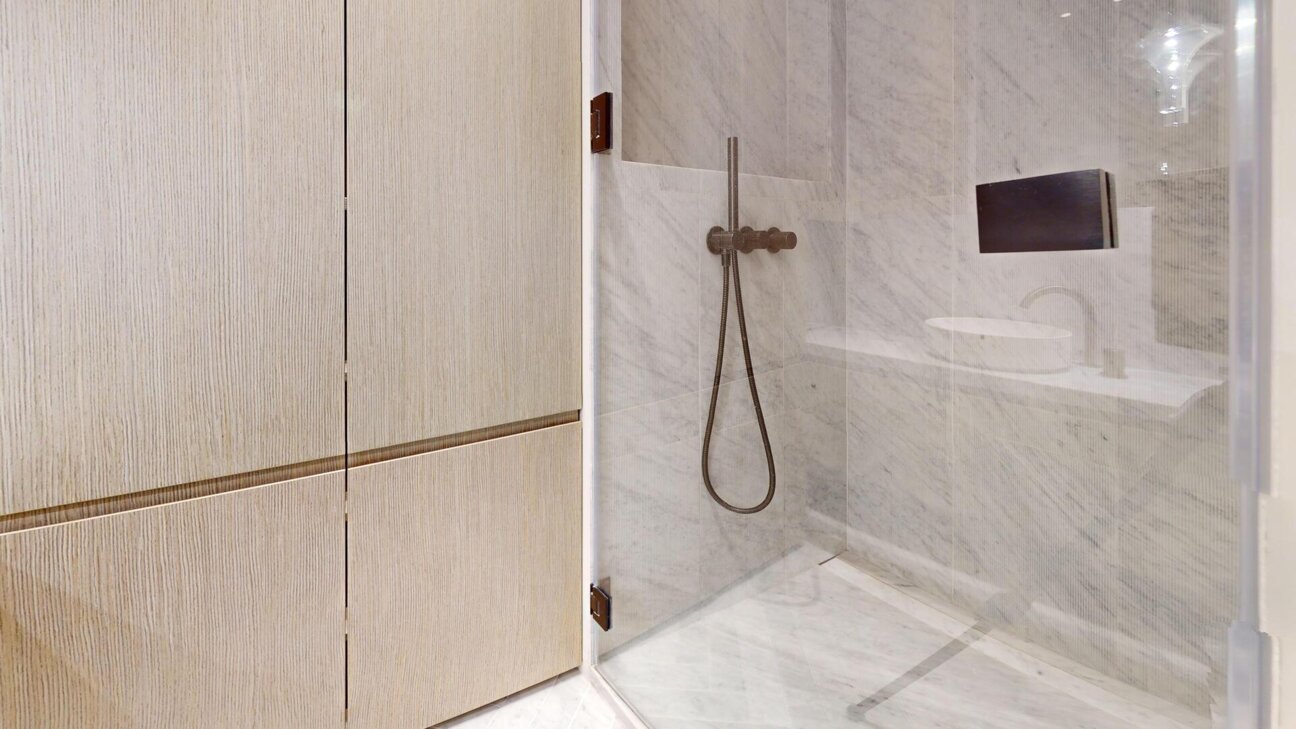 MAGNIFIQUE 3P MEUBLÉ ET RENOVÉ PARK PALACE